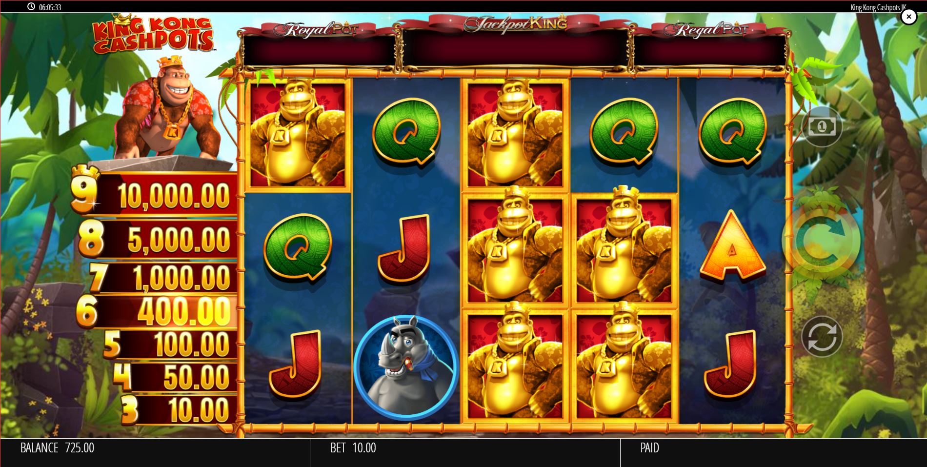 Achieving a significant instant win by landing multiple Golden Kong scatter symbols in the King Kong Cashpots slot game.