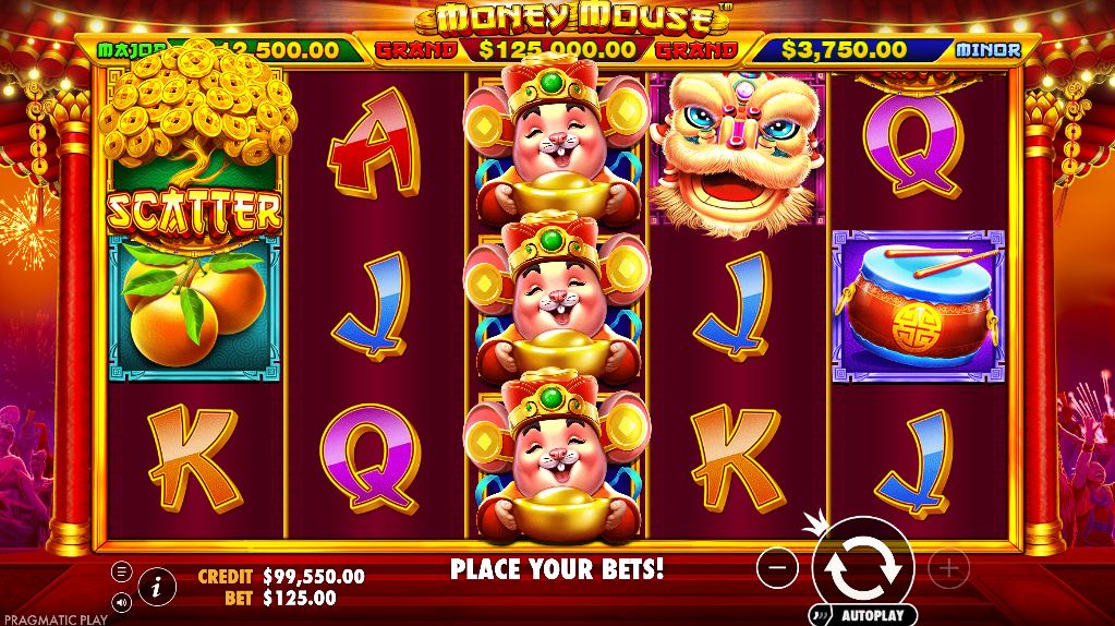  The base game grid of the Money Mouse slot, showcasing the 5x3 reel layout and Asian theme.