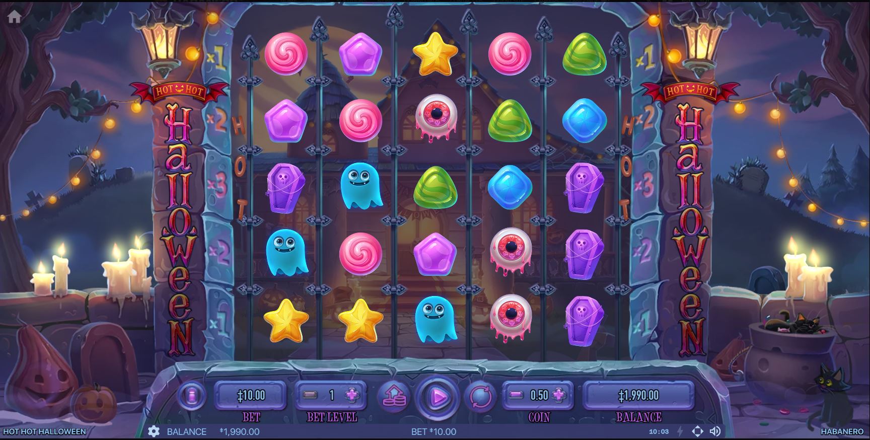 Hot Hot Halloween slot free play showcasing the 5x5 reel layout and spooky symbols.