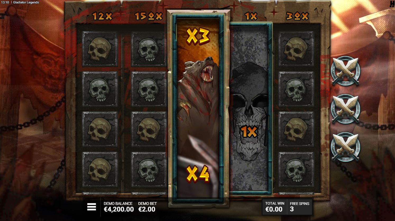 The powerful Unleash the Beast bonus feature with the unlocked central Beast Reel multiplier.