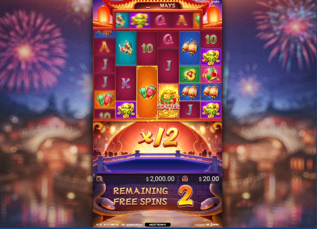 Prosperity Snake slot base game interface showing 6 reels, gold ingot symbols, and 32,400 ways to win counter.