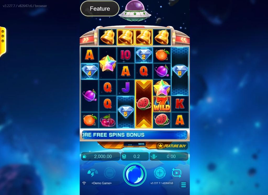 Fruity Bonanza Combo slot base game interface showing 6 reels, top special reel, and fruit symbols like watermelons and bells.