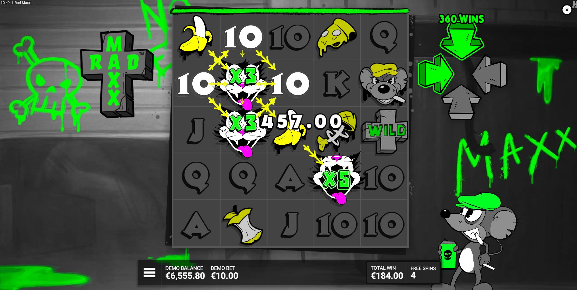 Gameplay inside the Maxximice bonus feature of Rad Maxx, with multiple sticky Crazy Cat multipliers on the reels.