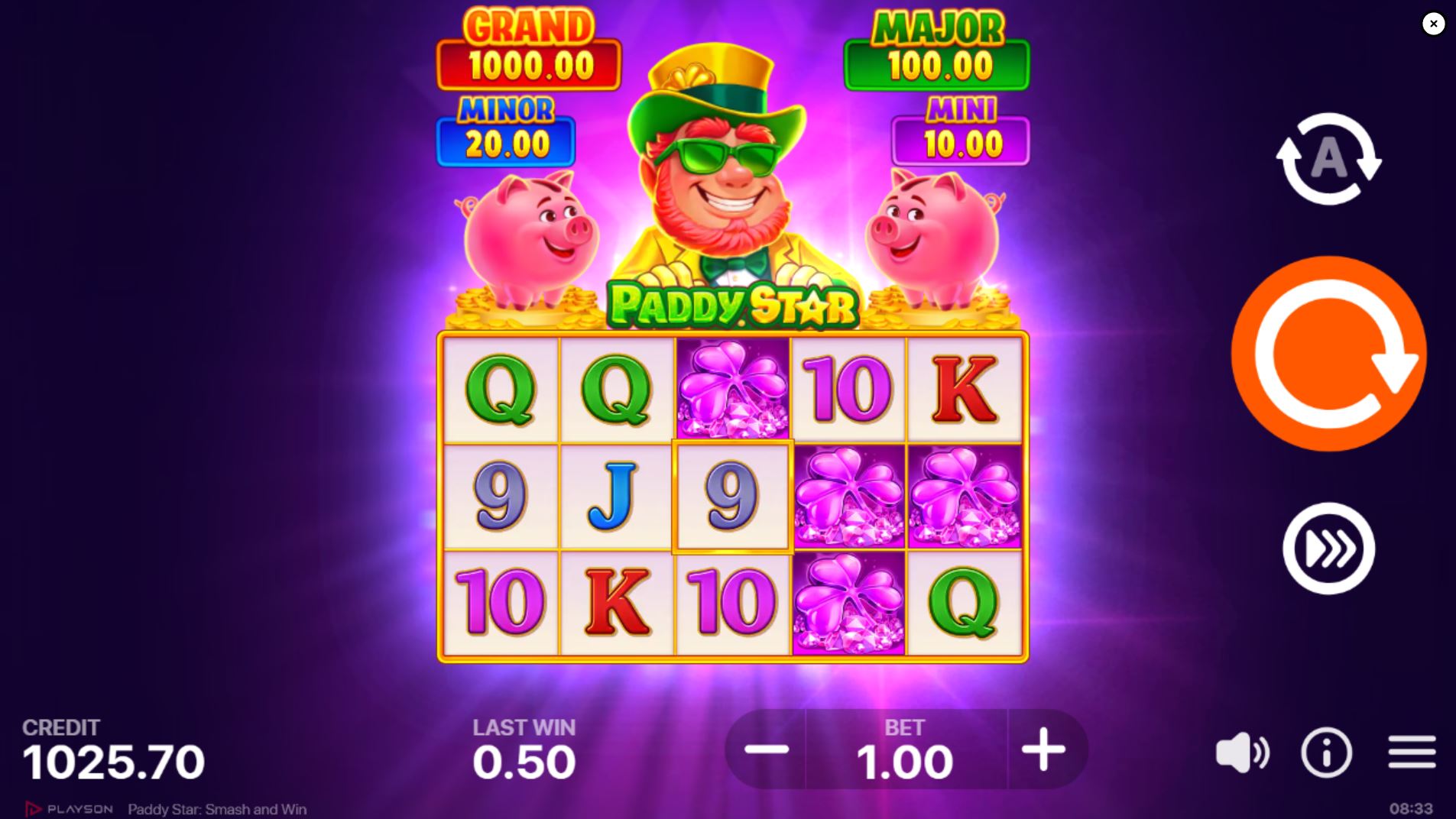 The main game screen of the Paddy Star slot, showing the 5x3 grid with the leprechaun character and piggy banks on top.
