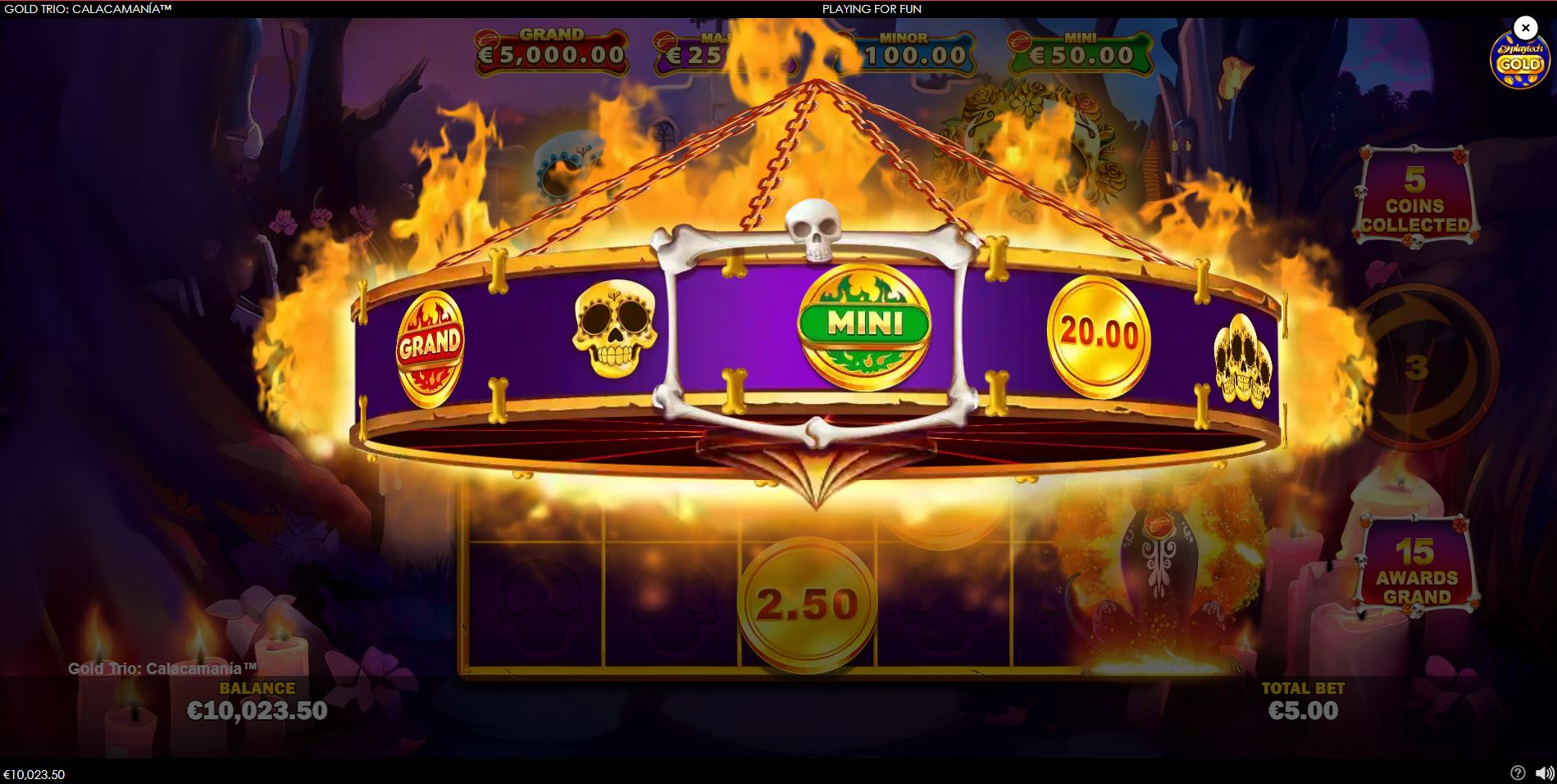 The Fire Wheel bonus feature in the Gold Trio: Calacamania slot, activated during the respins round, lands on the MINI jackpot prize.