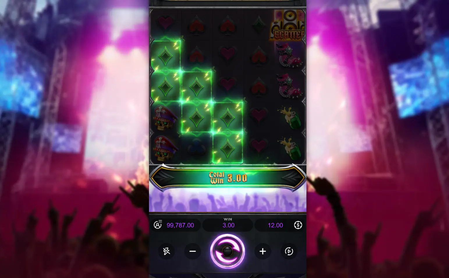 Six green diamond symbols connected horizontally and vertically forming a winning cluster on the 5x5 grid